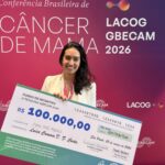 260320 - Residente do Icesp recebe Financiado na Conferência Brasileira de Câncer de Mama ( (3)